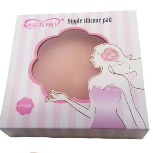 NWT NIPPLE SILICONE PAD 1 Pair - Picture 1 of 2